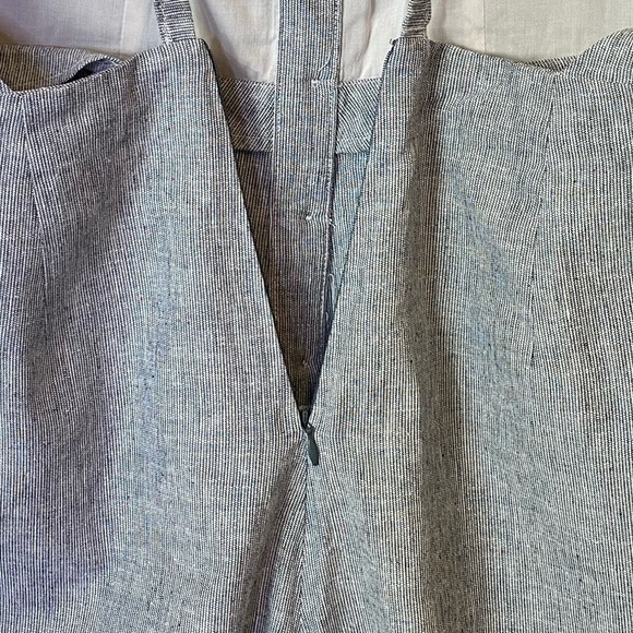 Lovers and Friends Linen Blend Kat Open Back Jumpsuit in Chambray Size Medium - Picture 8 of 14